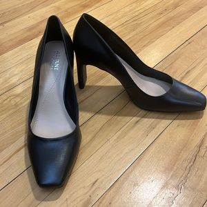 ALFANI Blk Lea Pump